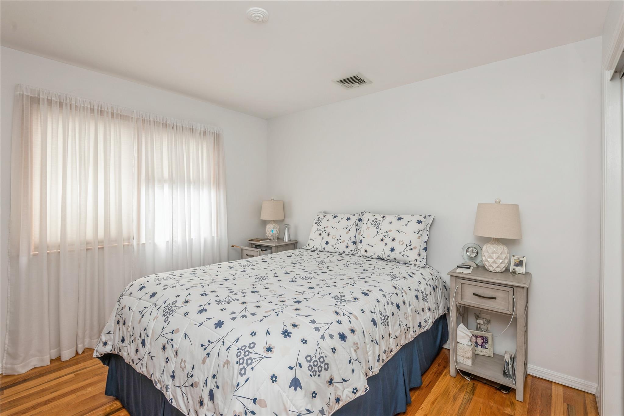 #14 photo, 347 Bayville Avenue, ナッソー郡 Bayville , NY 11709