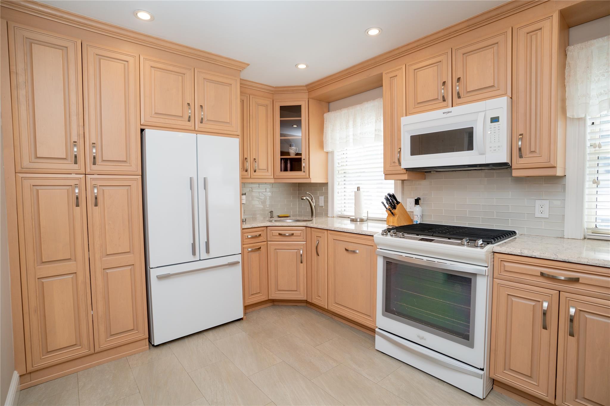 #1 photo, 25328 60th Avenue, Little Neck , NY 11362