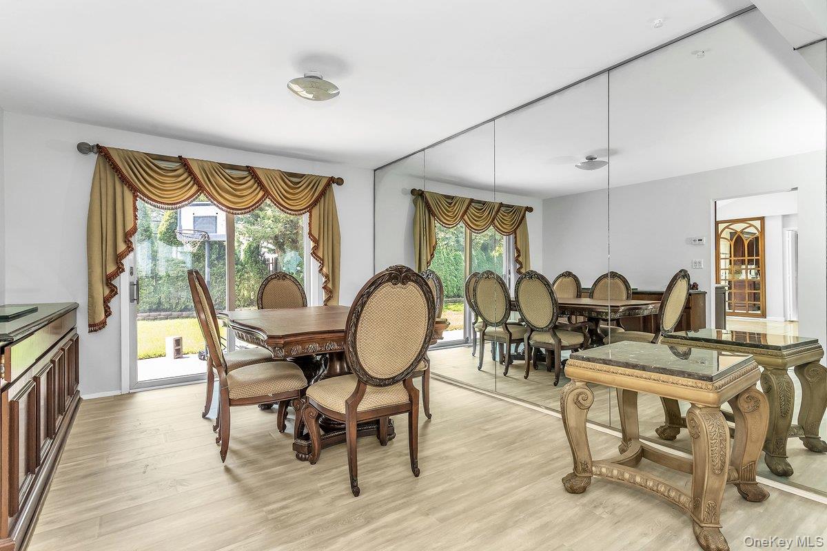 #9 photo, 83 The Dell, Searingtown , NY 11507