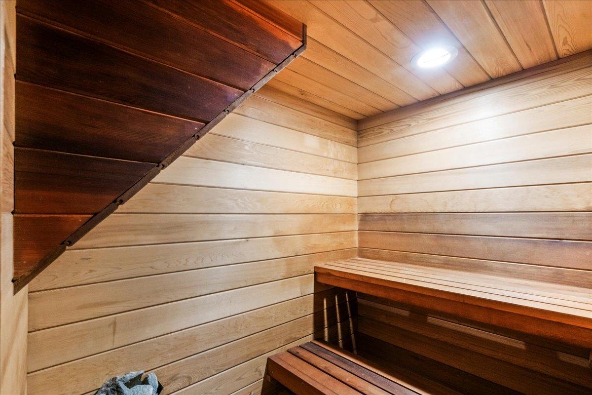 #16 photo, 97-25 102nd Street, クイーンズ区 Ozone Park , NY 11416