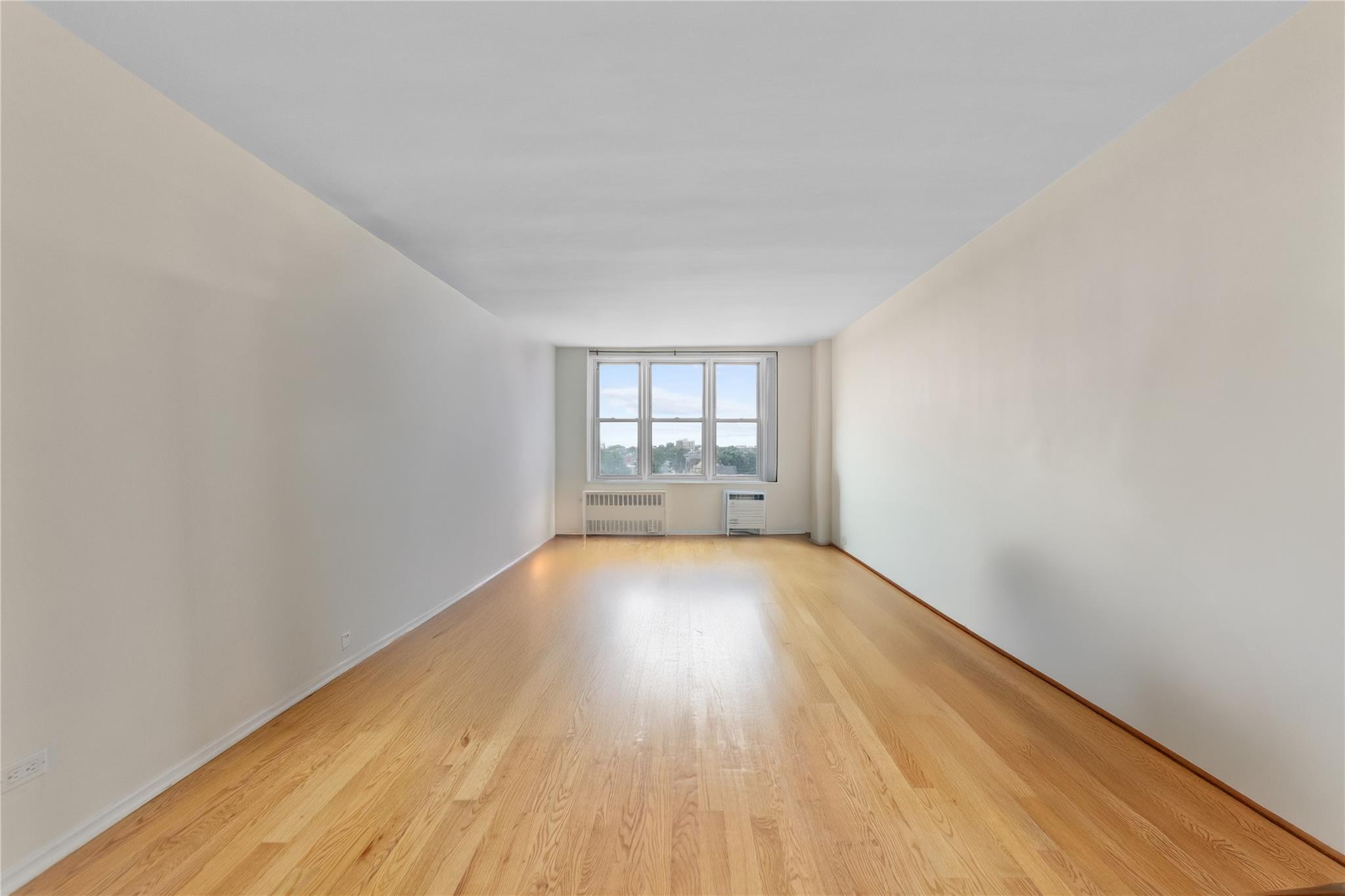 #2 photo, 1625 Emmons Avenue, Brooklyn , NY 11235