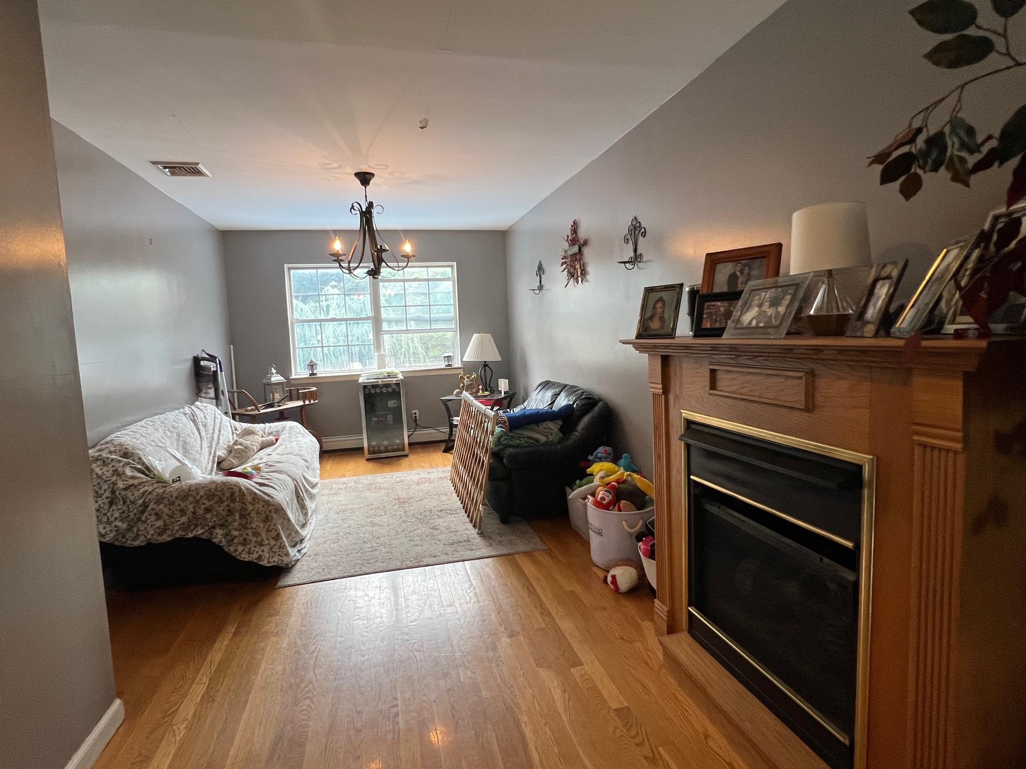 #16 photo, 121 West Avenue, Hicksville , NY 11801