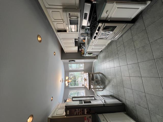 #6 photo, 121 West Avenue, Hicksville , NY 11801