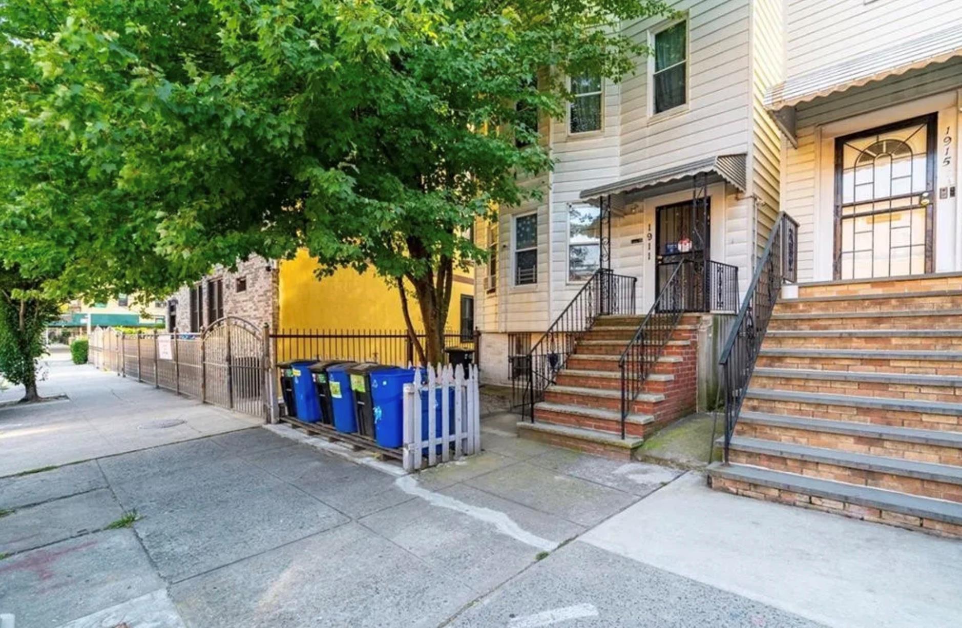 #1 photo, 1911 Matthews Avenue, Bronx , NY 10462