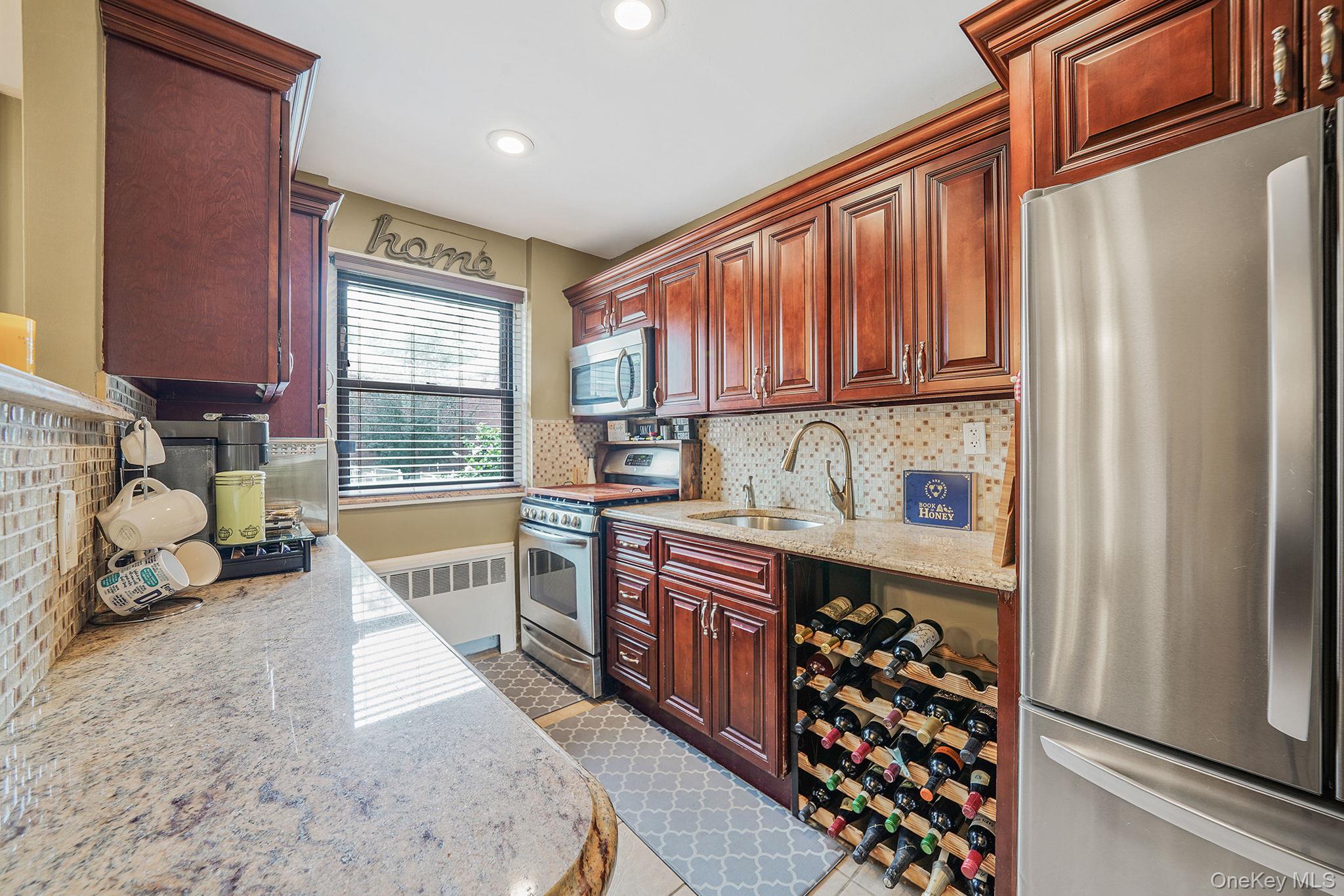 #10 photo, 155-29 84th Street, クイーンズ区 Howard Beach , NY 11414