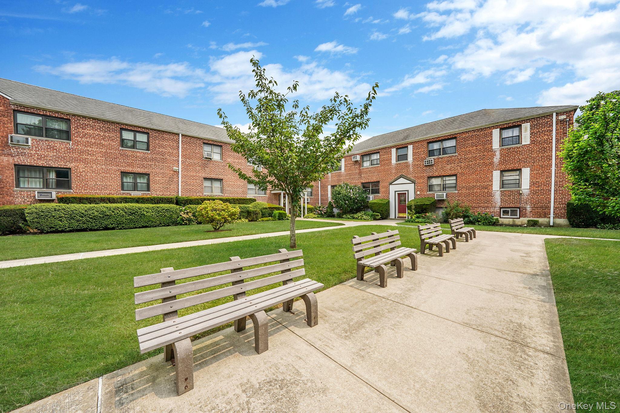 #3 photo, 155-29 84th Street, クイーンズ区 Howard Beach , NY 11414