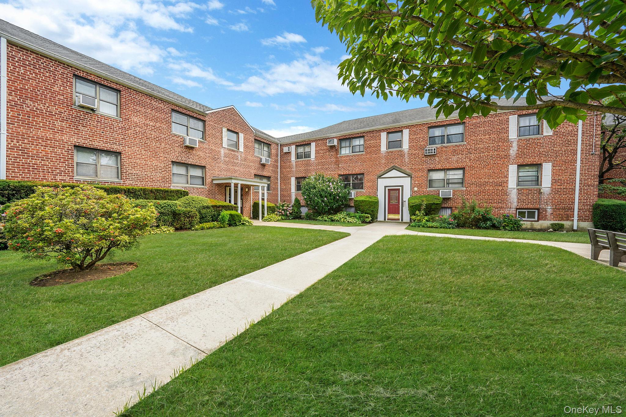 #4 photo, 155-29 84th Street, クイーンズ区 Howard Beach , NY 11414