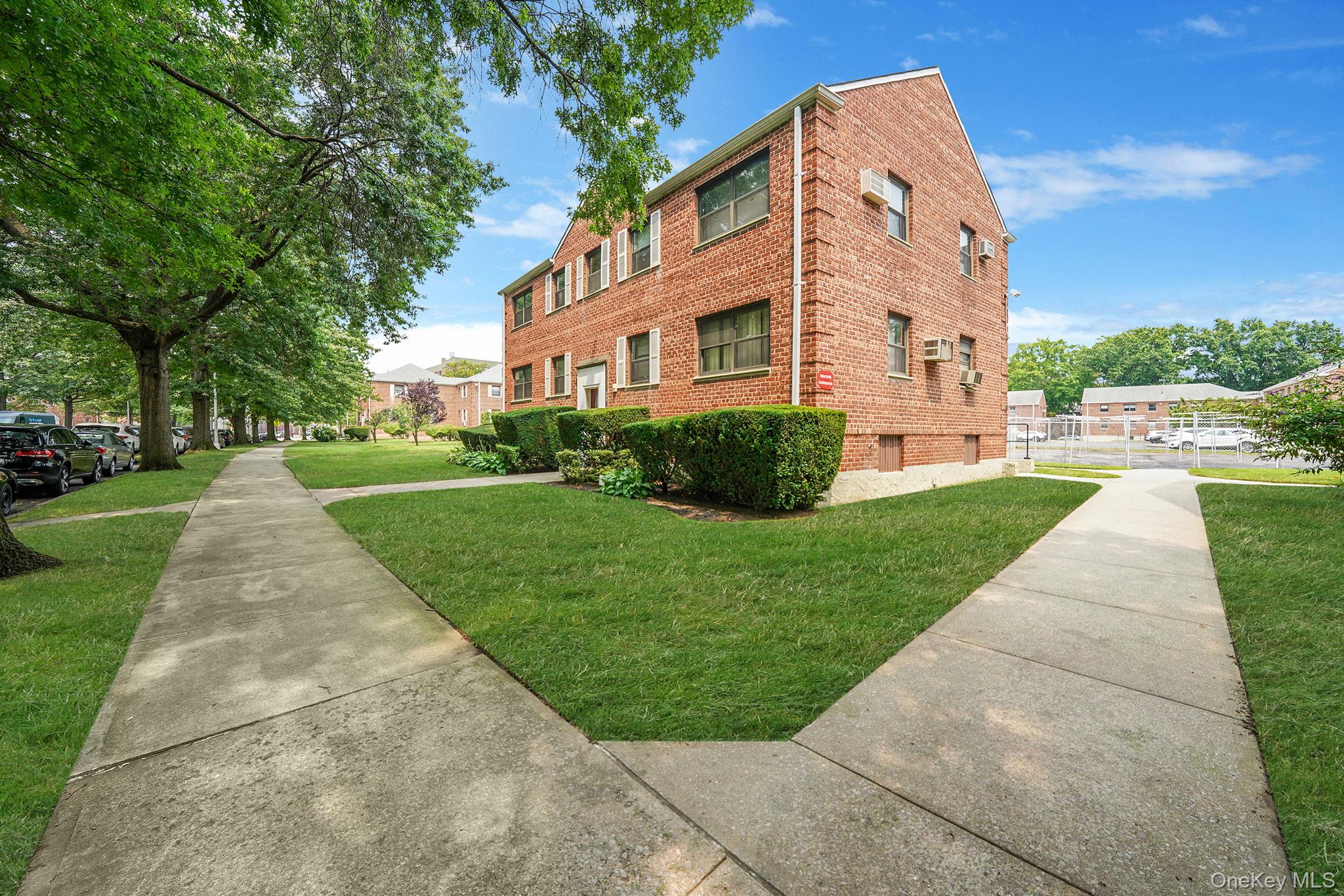 #6 photo, 155-29 84th Street, クイーンズ区 Howard Beach , NY 11414