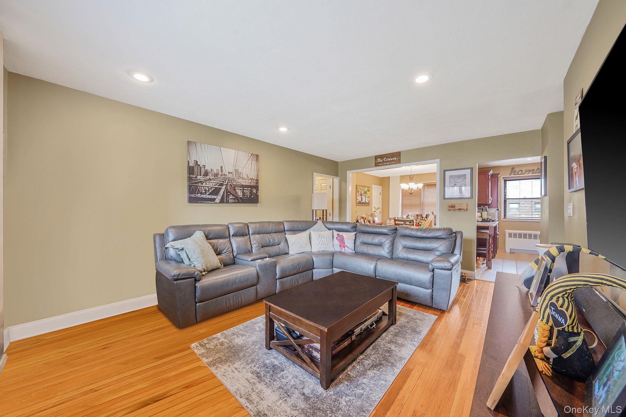 #9 photo, 155-29 84th Street, クイーンズ区 Howard Beach , NY 11414