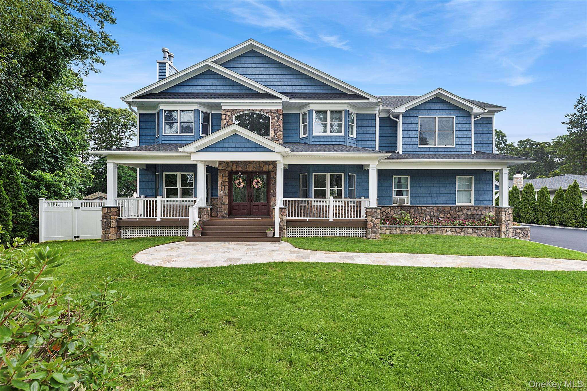 #1 photo, 74 Laurel Drive, सफ़ोक काउंटी Smithtown , NY 11787