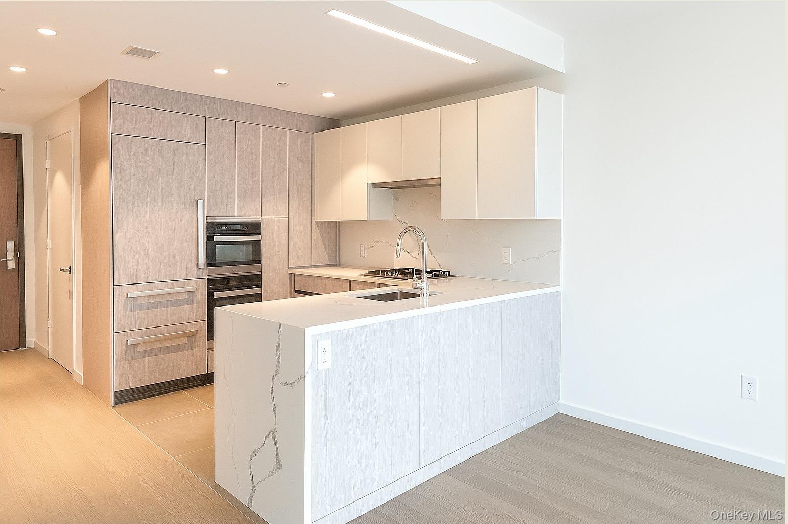 #16 photo, 133-27 39th Avenue, クイーンズ区 Flushing , NY 11354