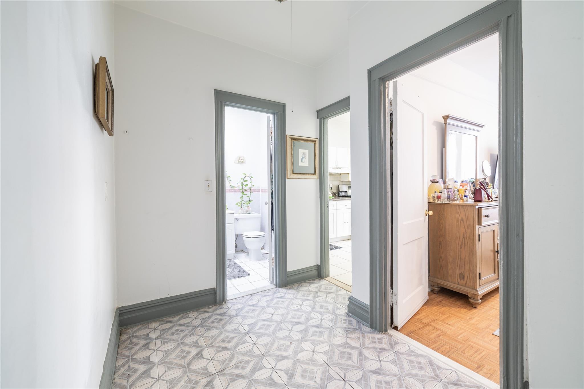 #13 photo, 126-17 101 Avenue, クイーンズ区 Richmond Hill , NY 11419