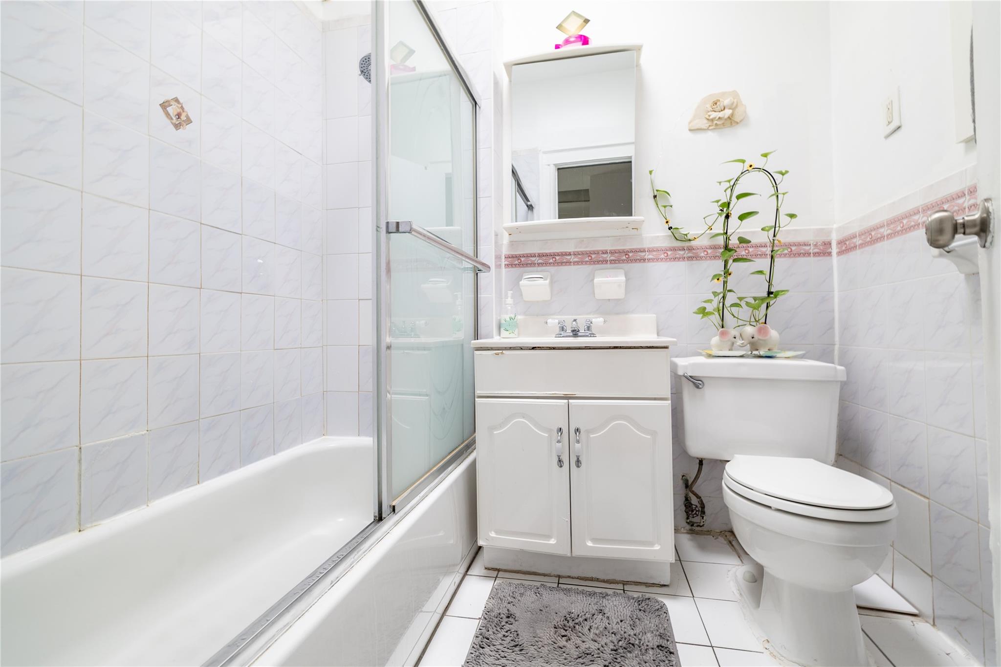 #18 photo, 126-17 101 Avenue, クイーンズ区 Richmond Hill , NY 11419