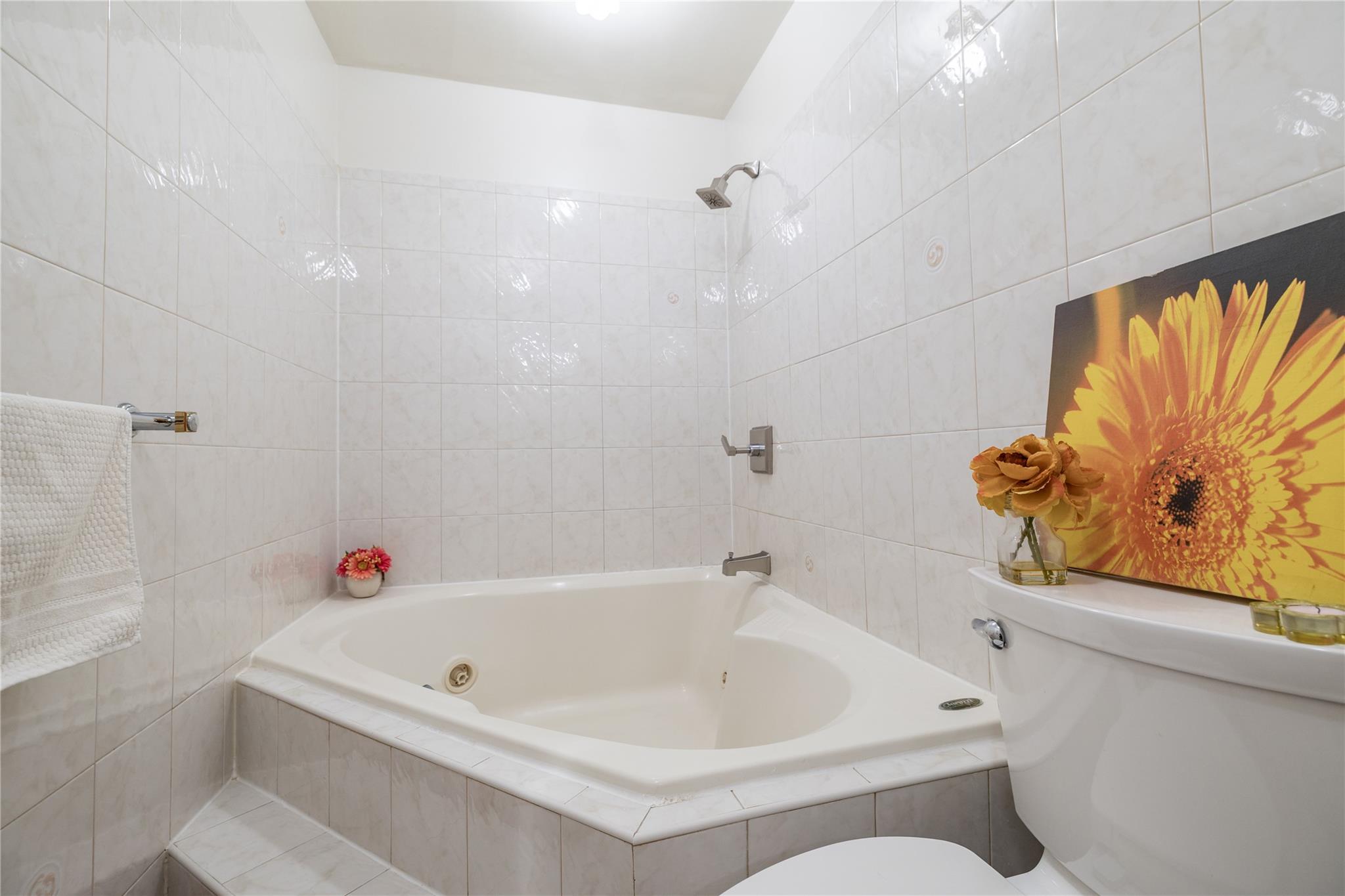 #7 photo, 126-17 101 Avenue, クイーンズ区 Richmond Hill , NY 11419