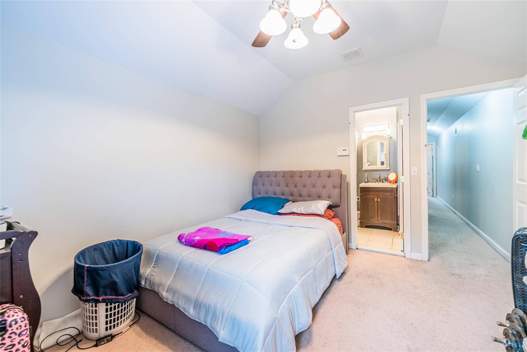 #11 photo, 20A Buel Avenue, スタテンアイランド Staten Island , NY 10304