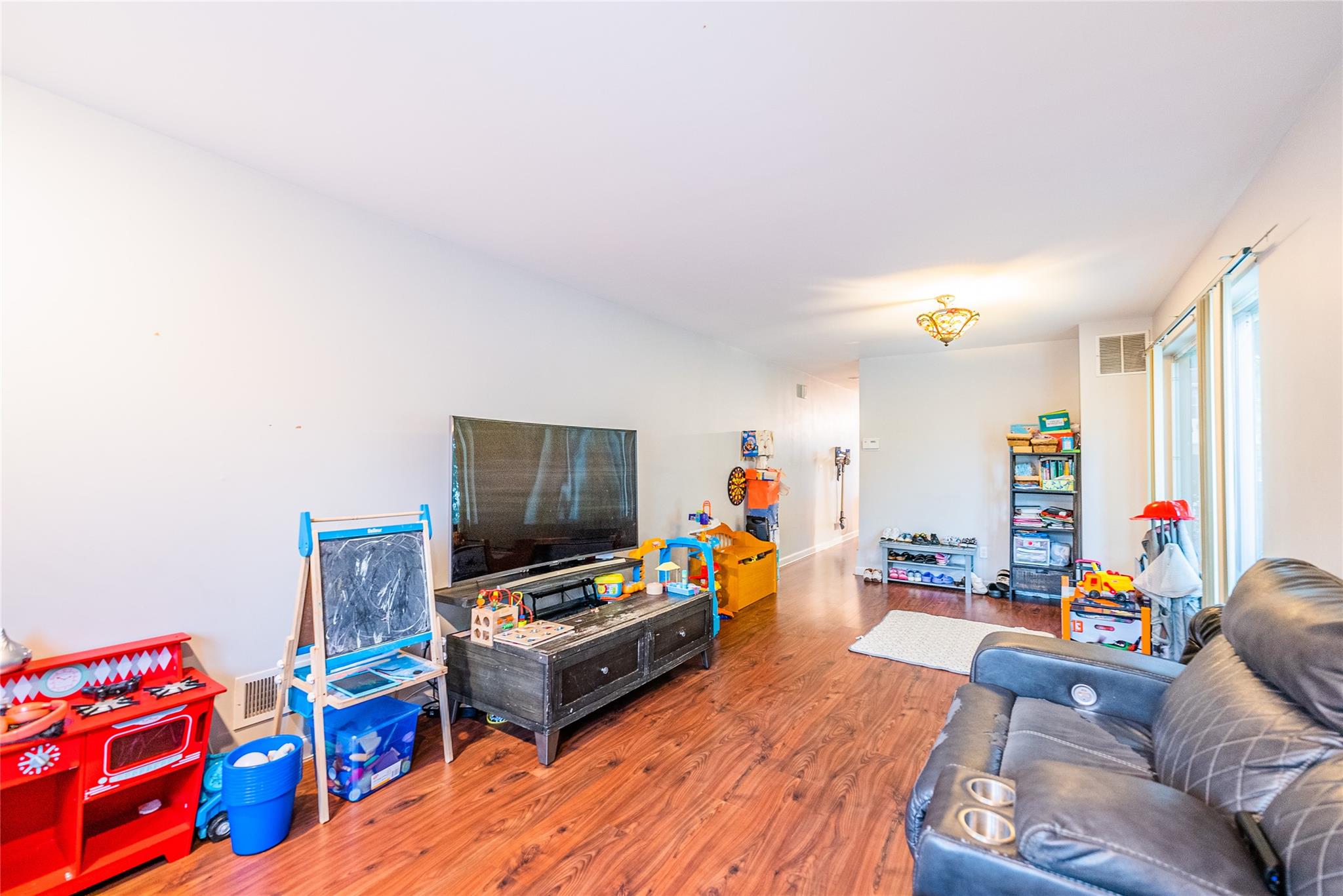 #6 photo, 20A Buel Avenue, スタテンアイランド Staten Island , NY 10304