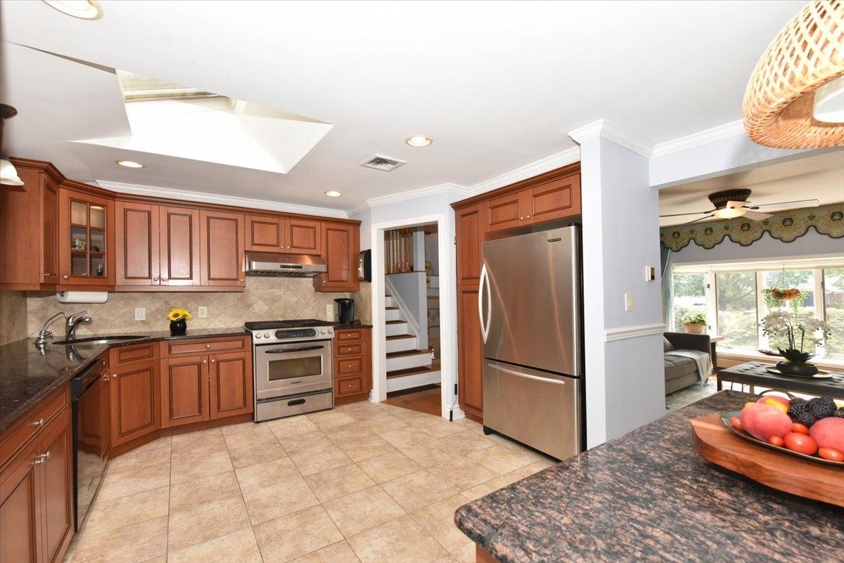 #10 photo, 41 Belle Court, ナッソー郡 Hicksville , NY 11801