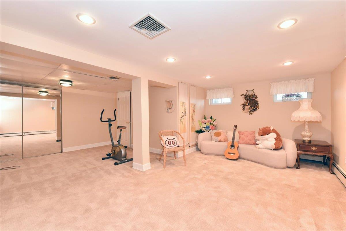 #19 photo, 41 Belle Court, ナッソー郡 Hicksville , NY 11801