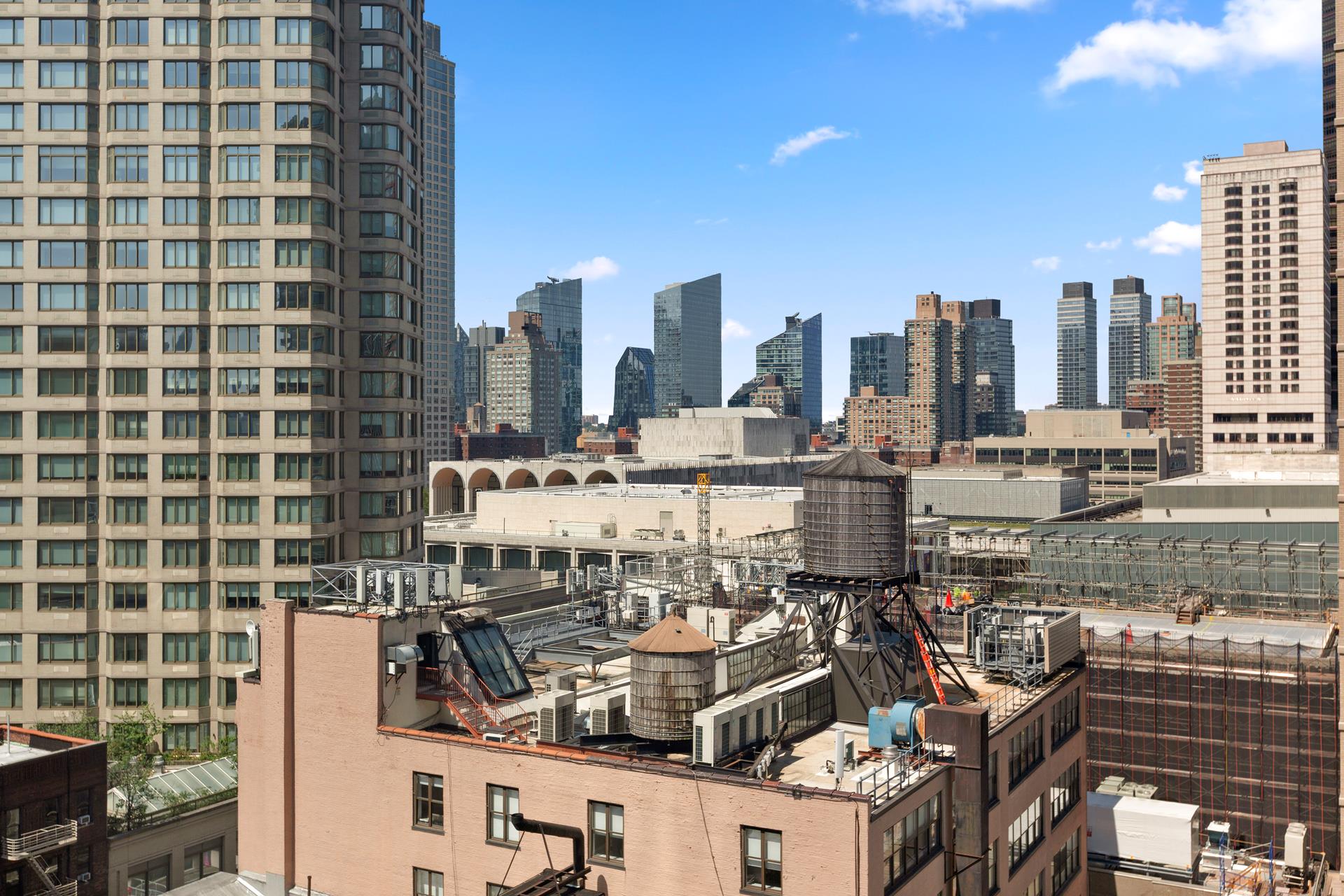 #9 photo, 50 W 66TH Street, マンハッタン Lincoln Square , NY 10023