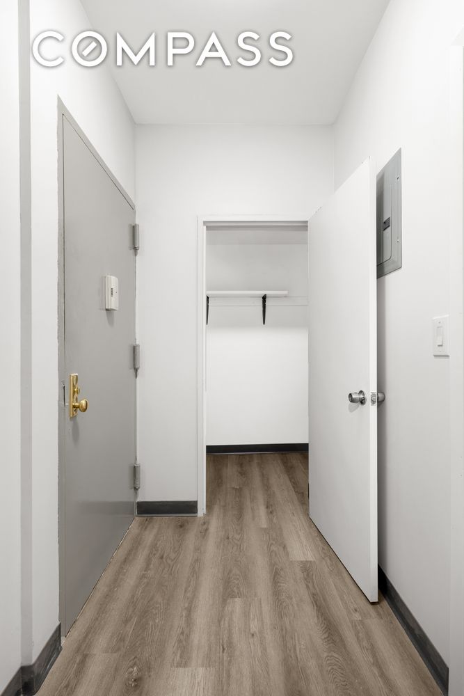 #4 photo, New York City, マンハッタン Upper East Side , NY 10021