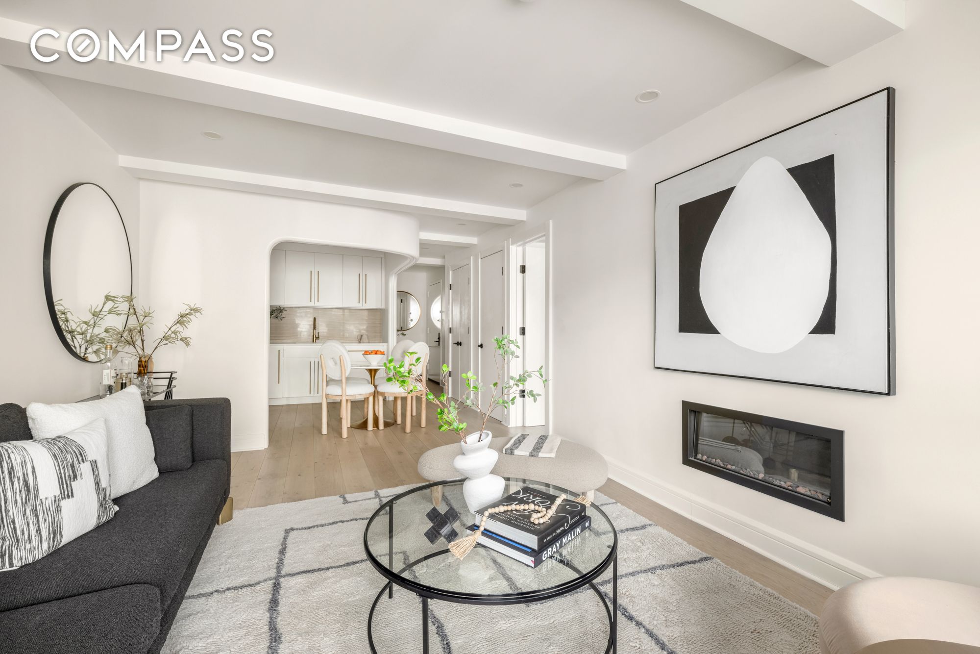 #5 photo, 533 E 12th Street, East Village , NY 10009