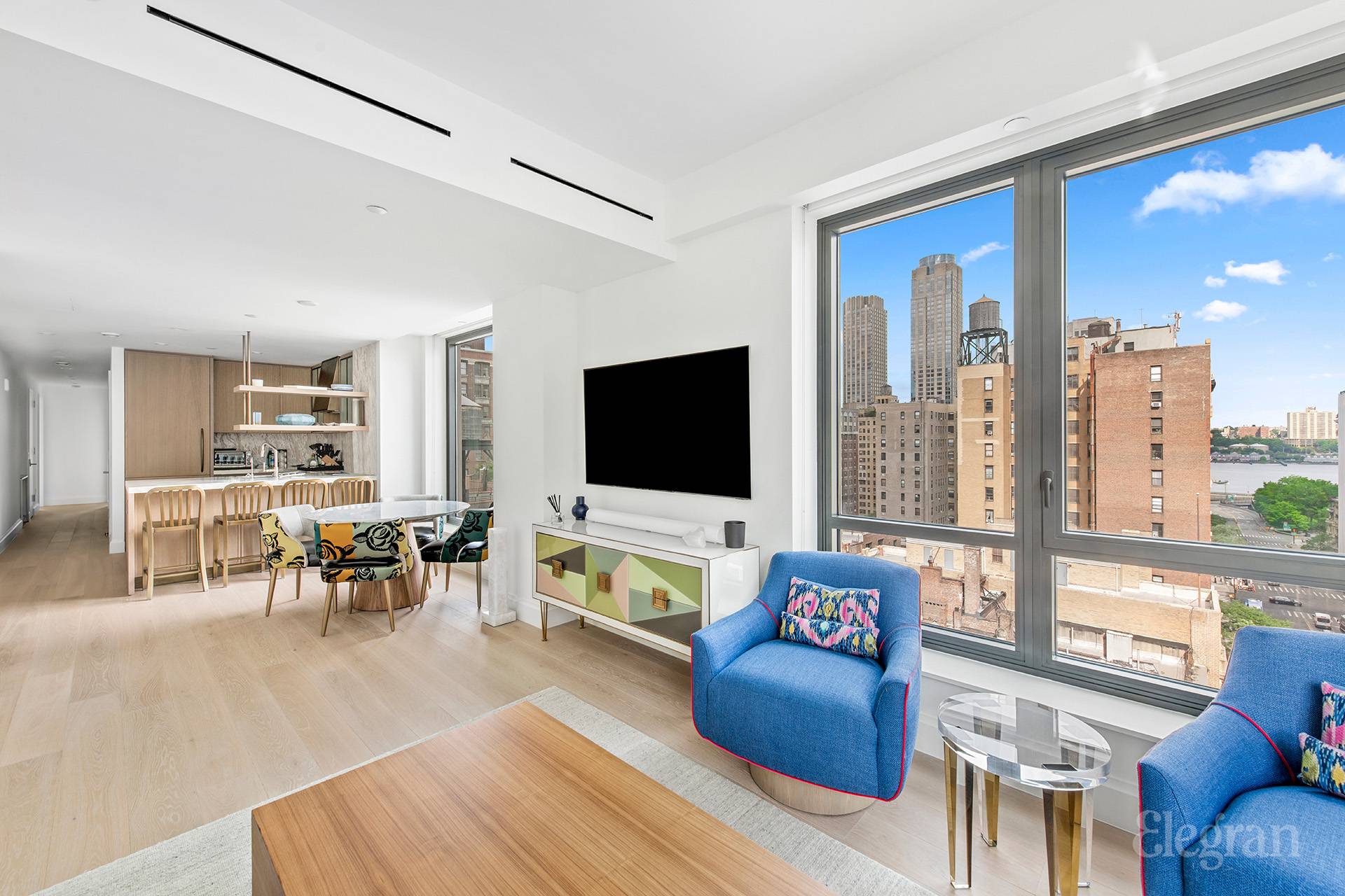 #1 photo, 214 W 72nd Street, マンハッタン Upper West Side , NY 10023