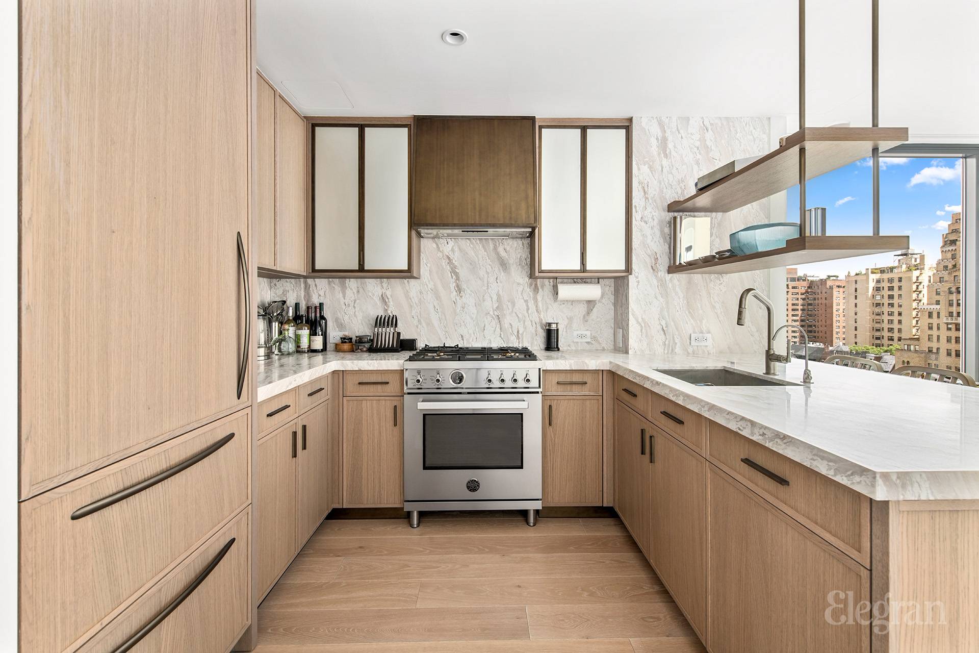 #4 photo, 214 W 72nd Street, マンハッタン Upper West Side , NY 10023