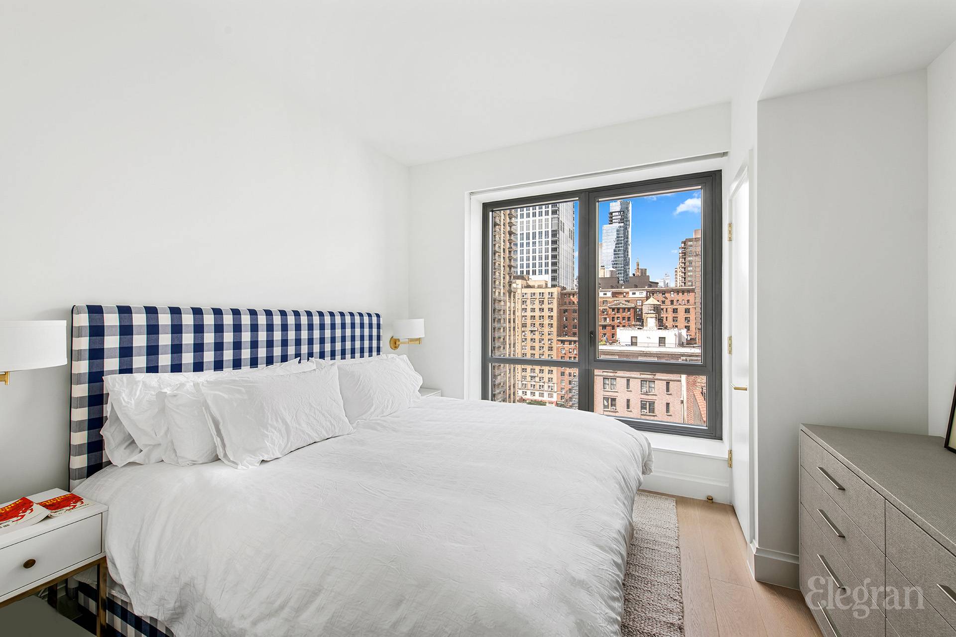 #8 photo, 214 W 72nd Street, マンハッタン Upper West Side , NY 10023