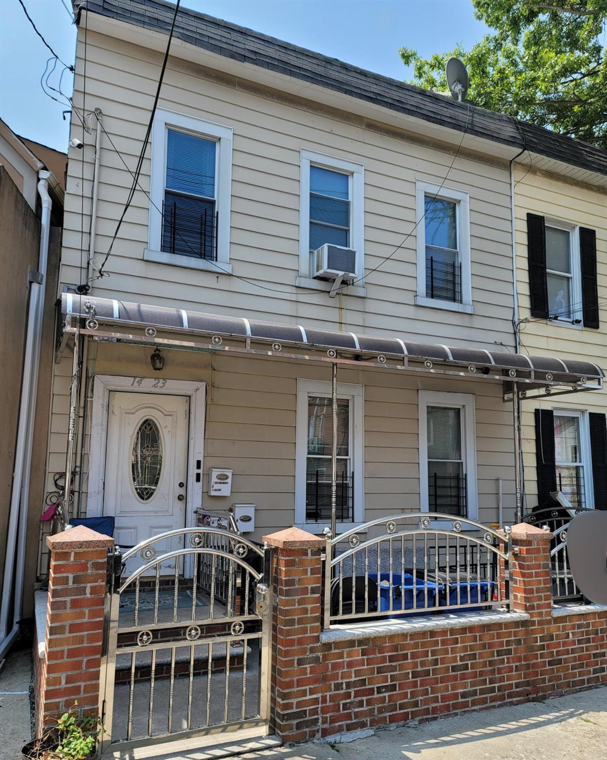 #3 photo, 1423 Edwards Avenue, Bronx , NY 10461