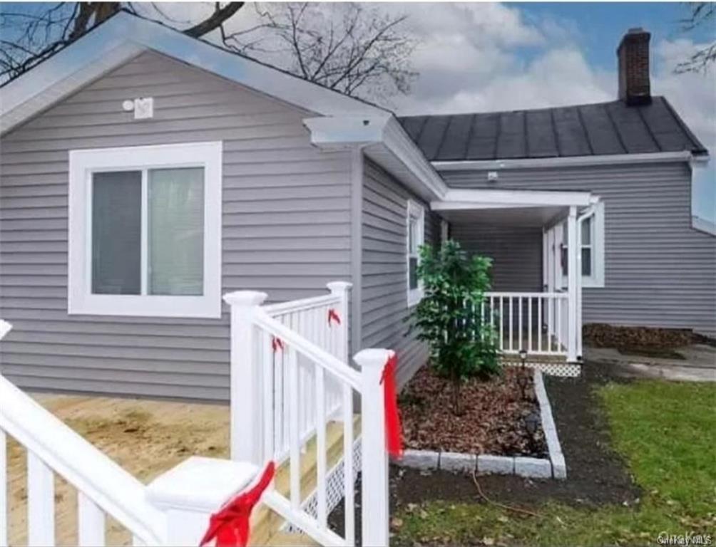 #1 photo, 15 Quaker Hill Road, Pleasant Valley , NY 12569