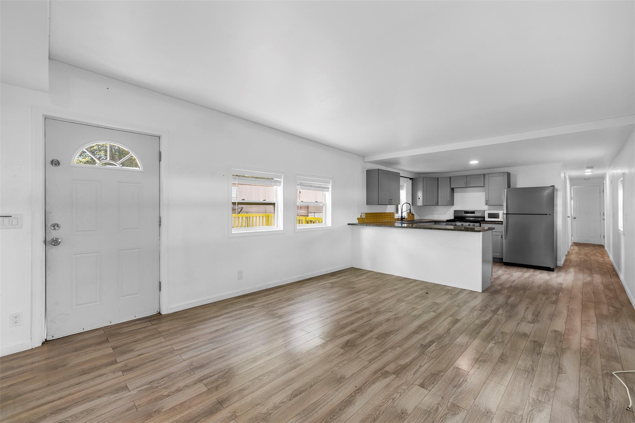 #4 photo, 717 Modena Country Club, Gardiner , NY 12525