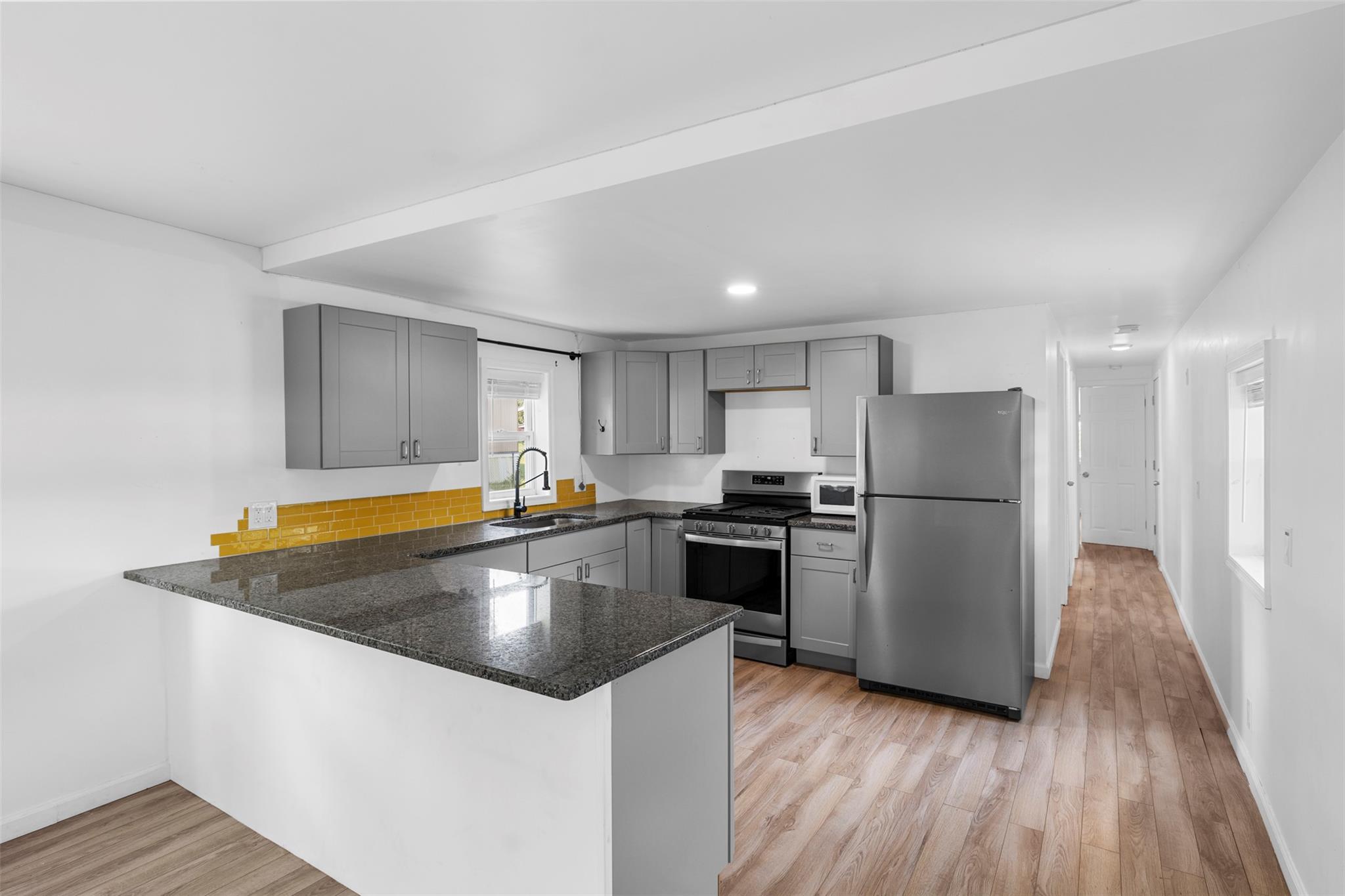 #8 photo, 717 Modena Country Club, Gardiner , NY 12525