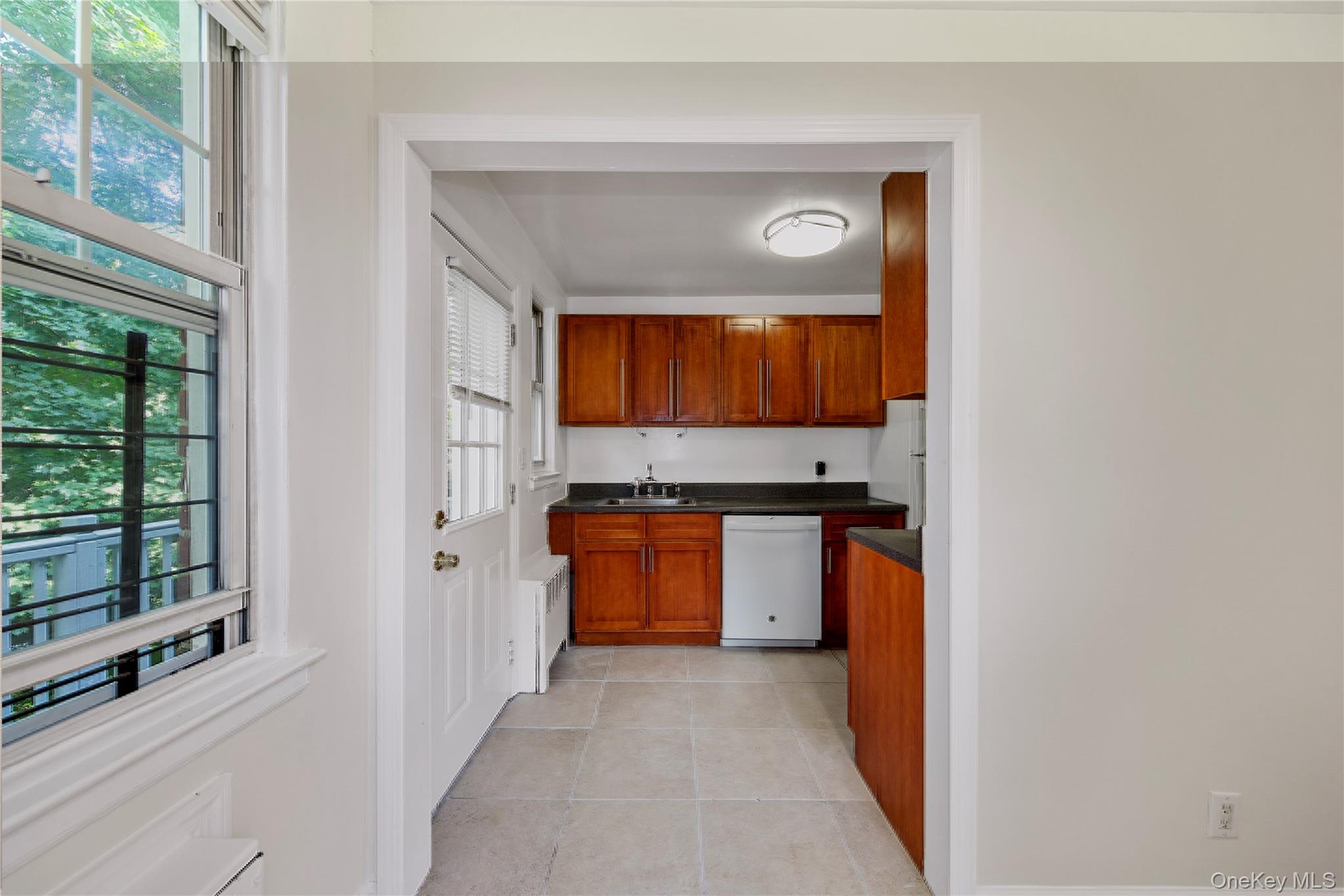 #10 photo, 101 Carpenter Avenue, Mount Kisco , NY 10549