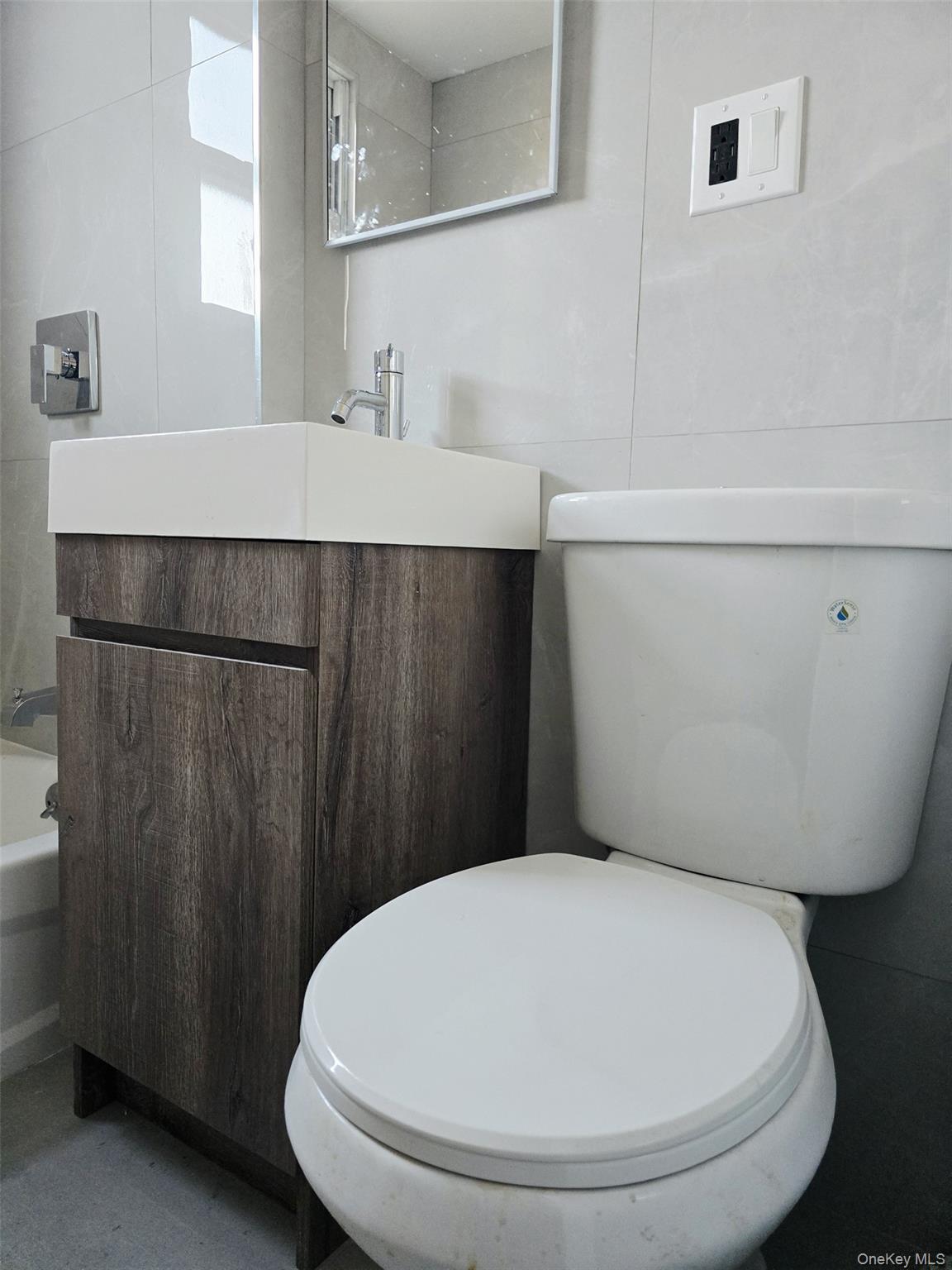 #11 photo, 21145 Jamaica Avenue, Queens Village , NY 11428