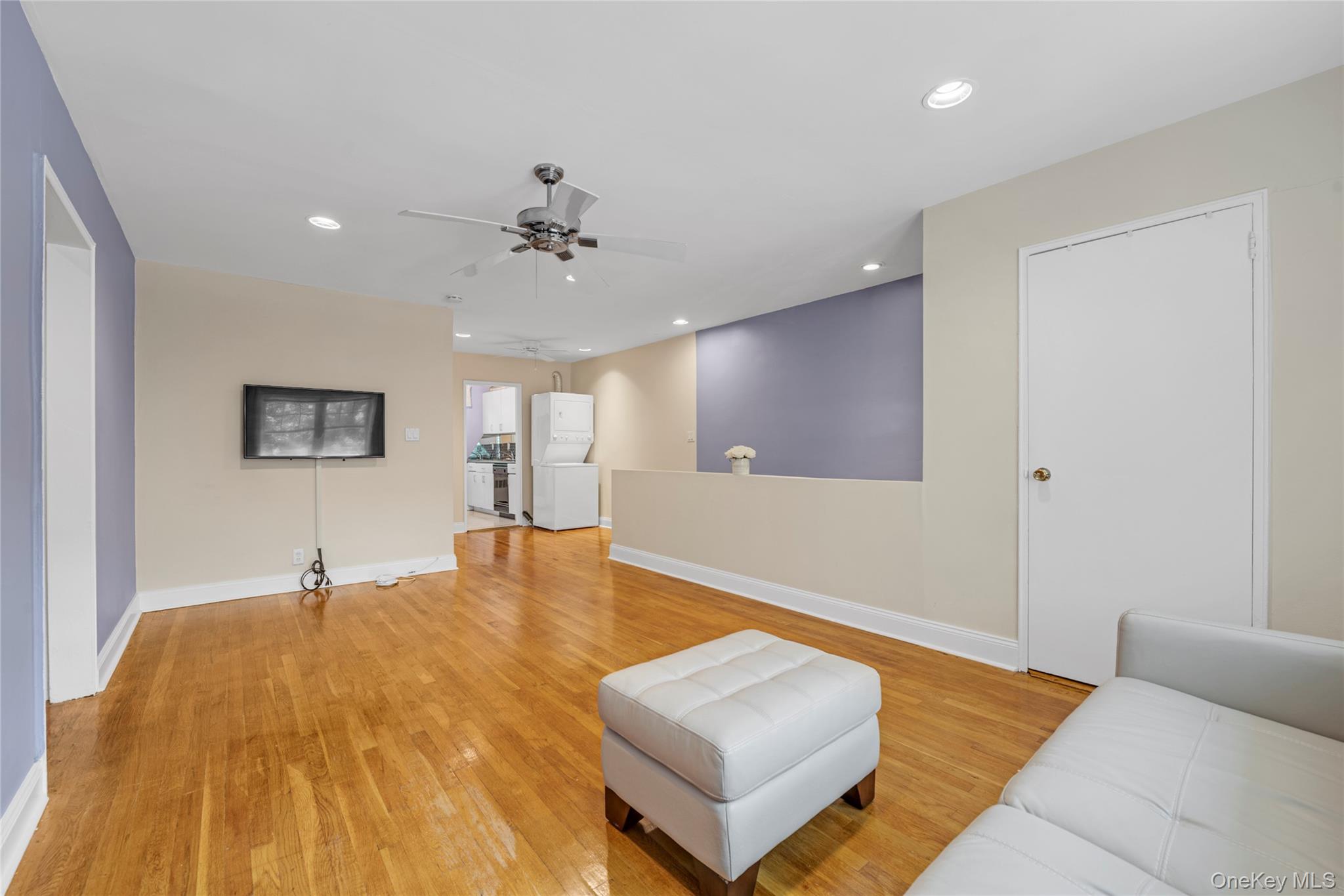 #1 photo, 226-09 Union Turnpike, Bayside , NY 11364