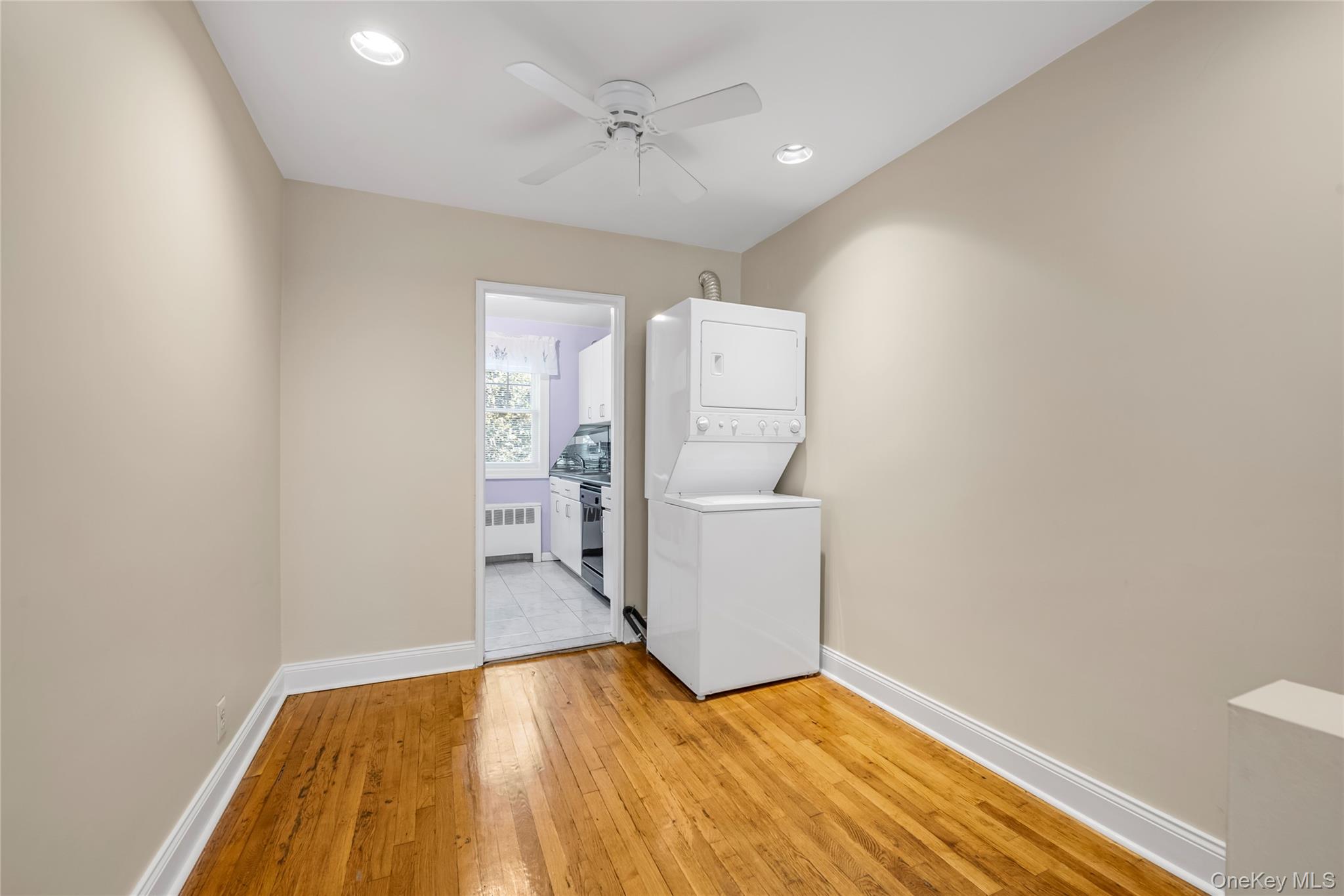 #3 photo, 226-09 Union Turnpike, Bayside , NY 11364