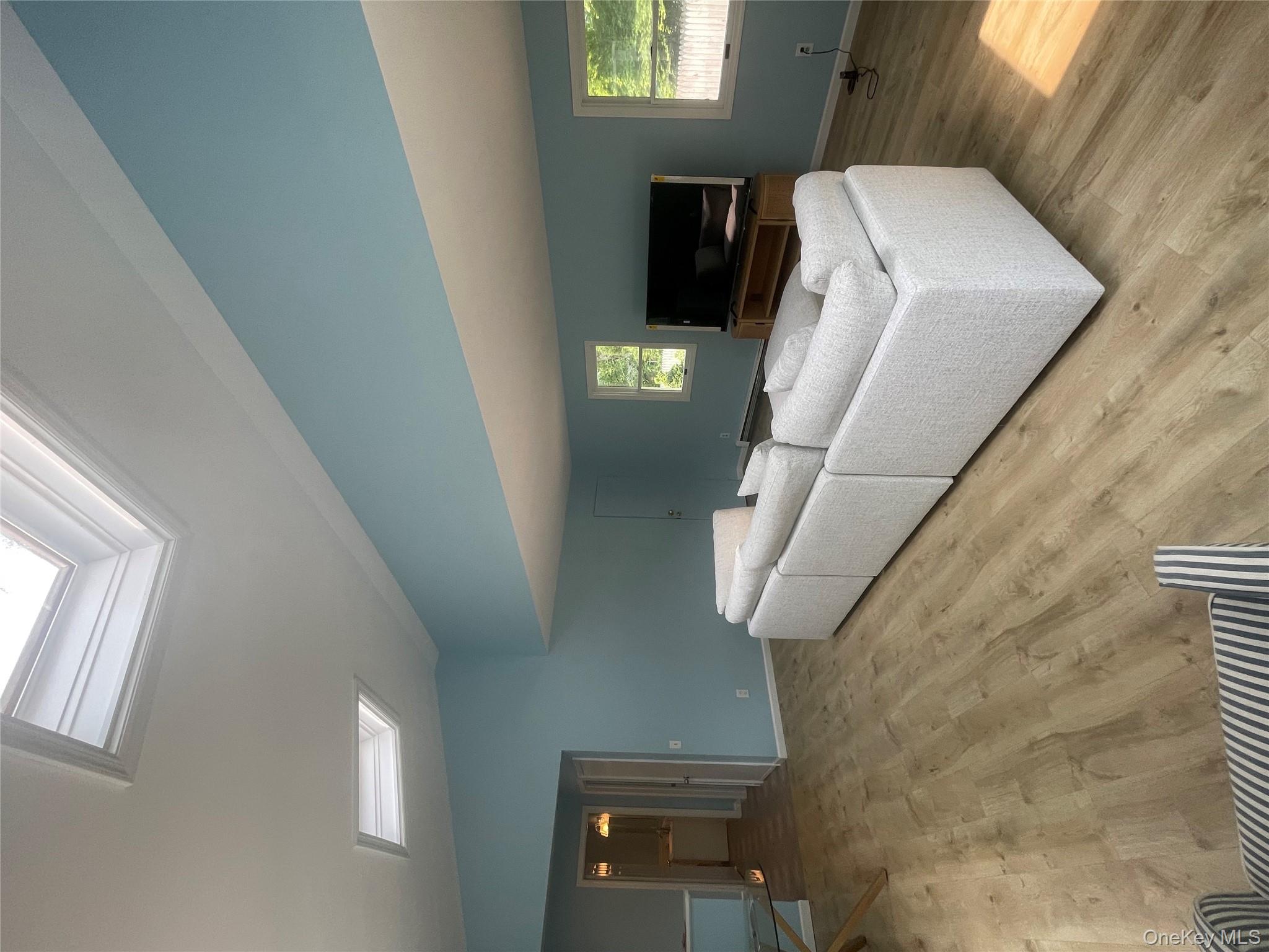 #11 photo, 28 Apple Road, サフォーク郡 Southampton , NY 11968