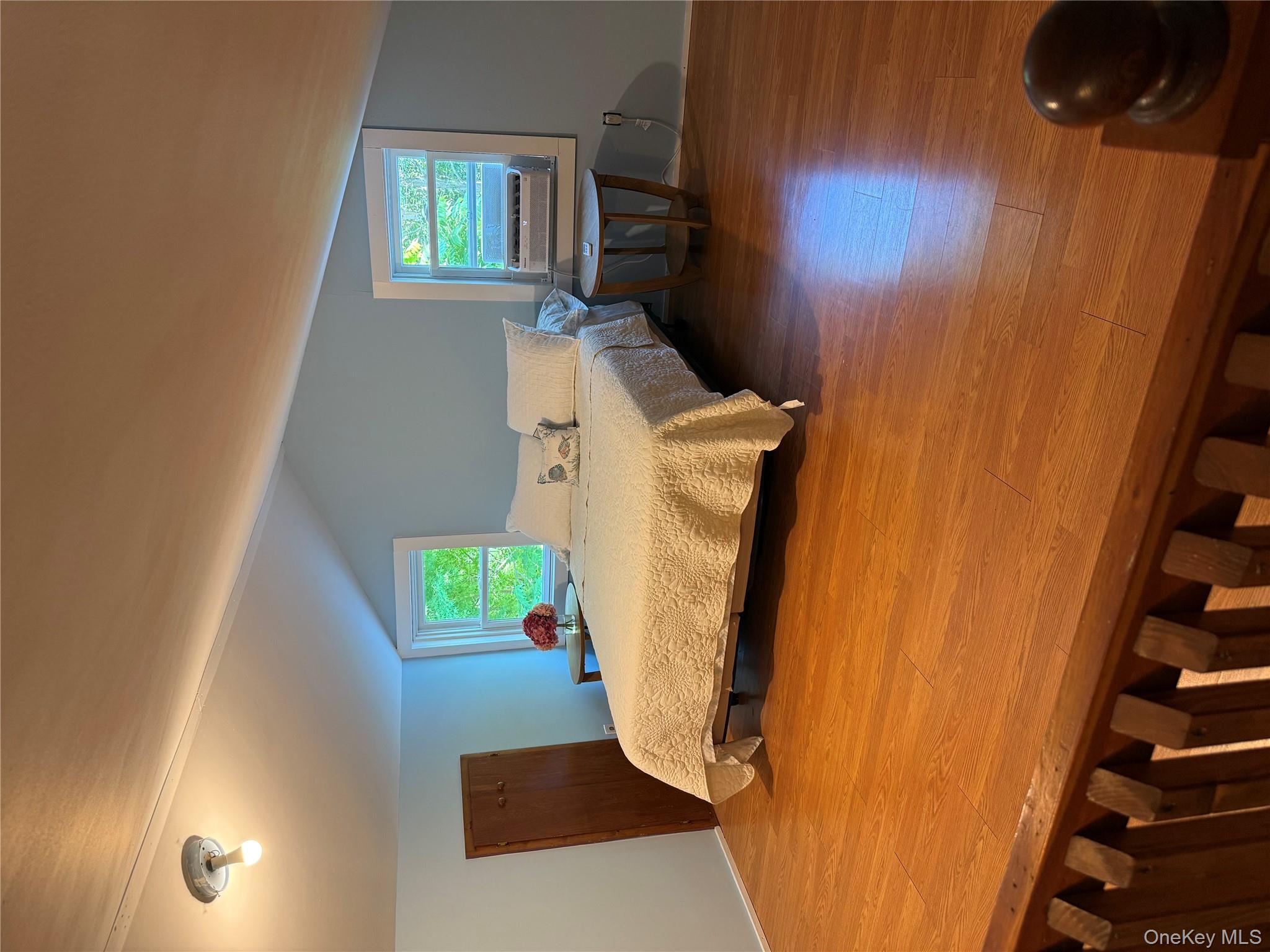 #7 photo, 28 Apple Road, サフォーク郡 Southampton , NY 11968