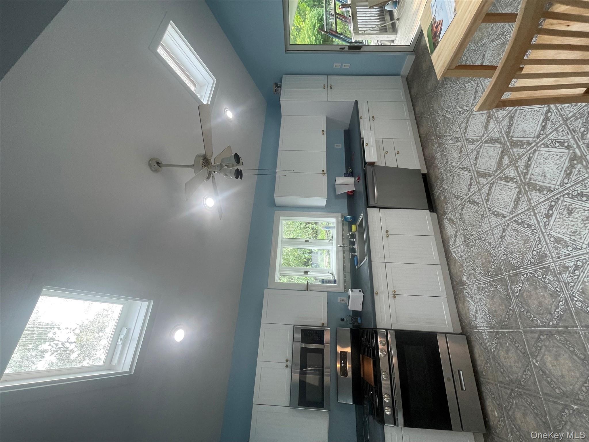 #9 photo, 28 Apple Road, サフォーク郡 Southampton , NY 11968