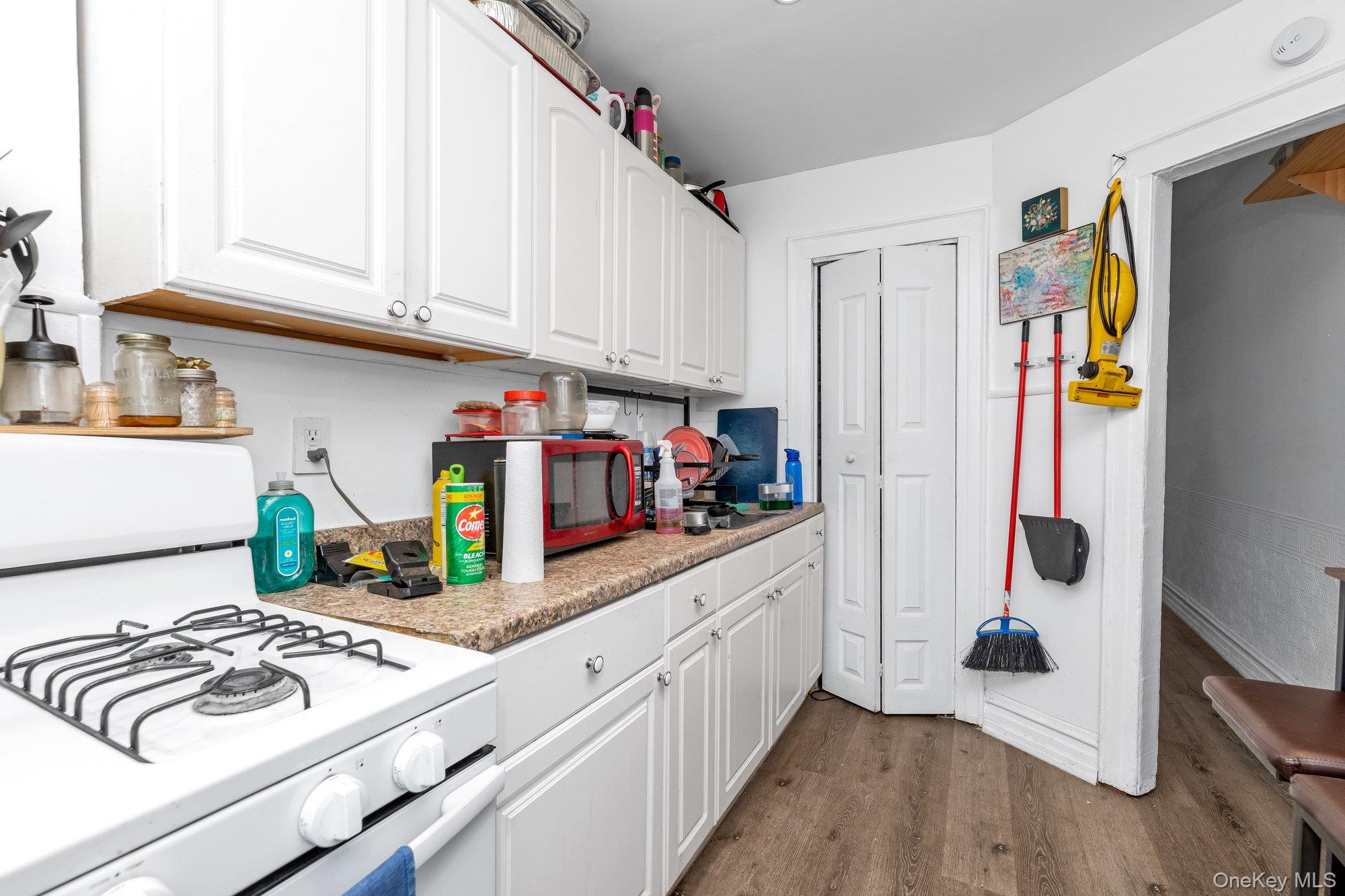 #14 photo, 59-06 59 Drive, クイーンズ区 Maspeth , NY 11378