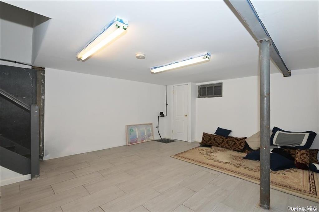 #13 photo, 11 Edwards Place, Valley Stream , NY 11580