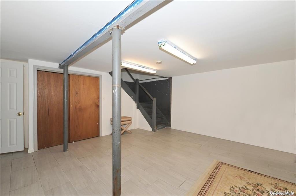 #14 photo, 11 Edwards Place, Valley Stream , NY 11580