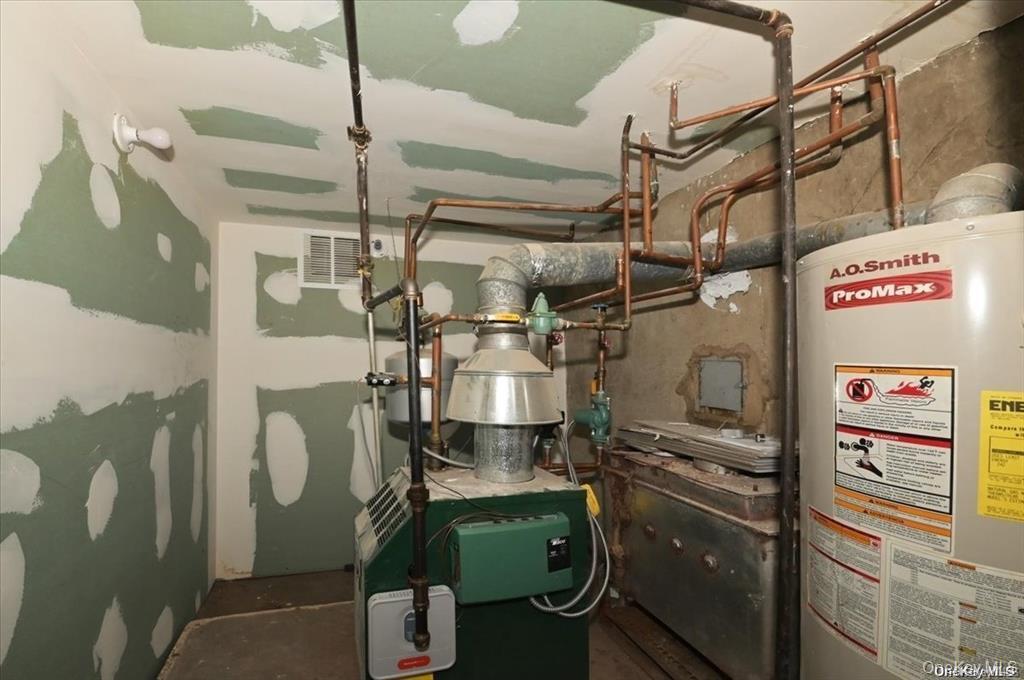 #17 photo, 11 Edwards Place, Valley Stream , NY 11580