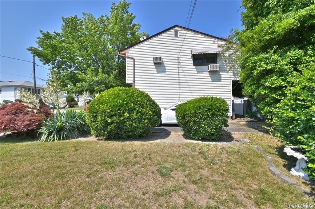 #3 photo, 11 Edwards Place, Valley Stream , NY 11580