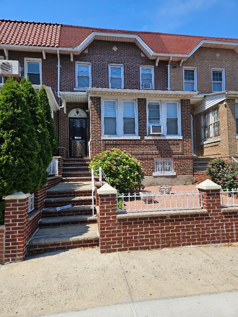 #1 photo, 3206 85th Street, 皇后區 艾姆赫斯特 East Elmhurst , NY 11370
