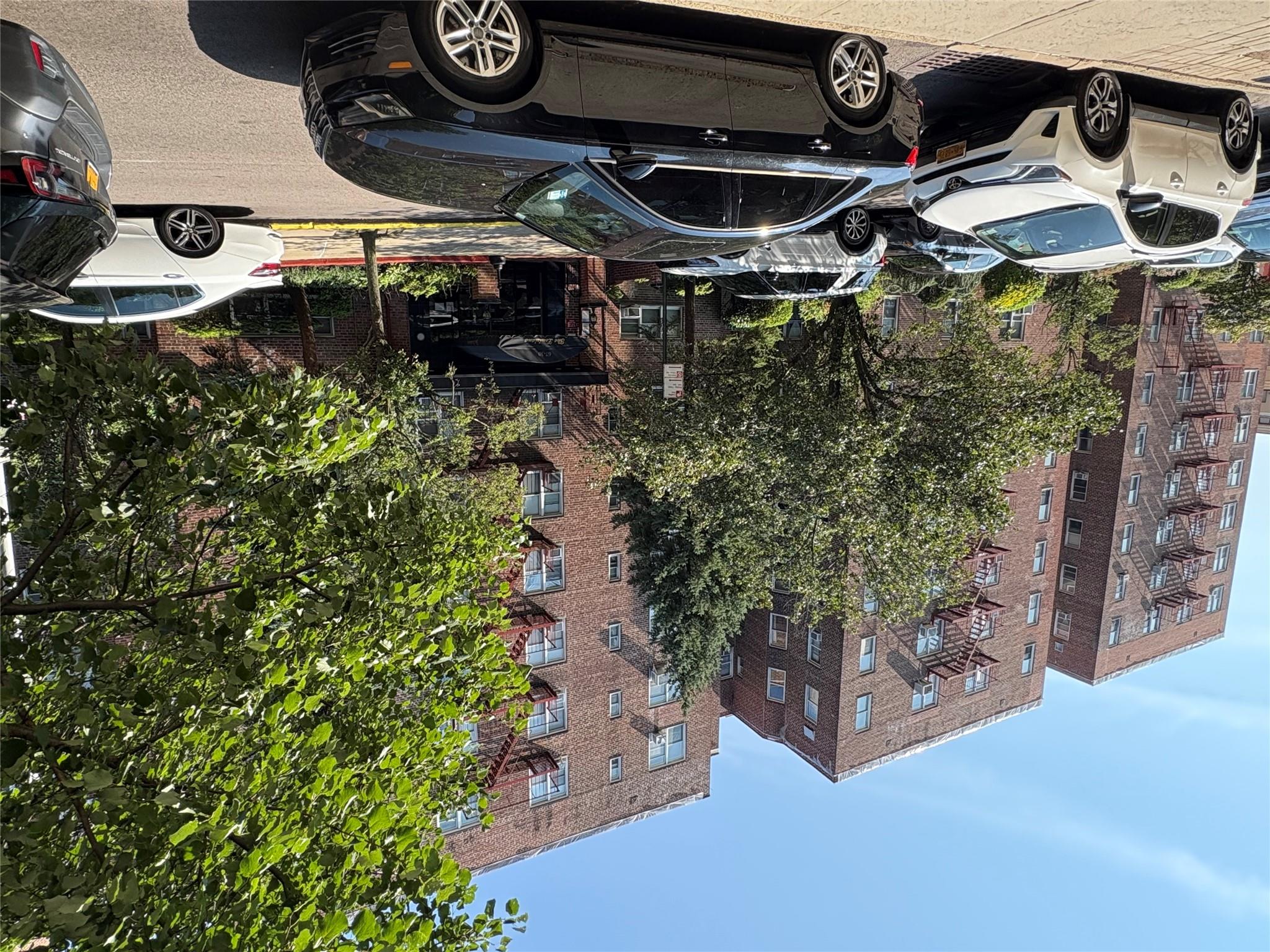 #16 photo, 67-30 Clyde St, クイーンズ区 Forest Hills , NY 11375