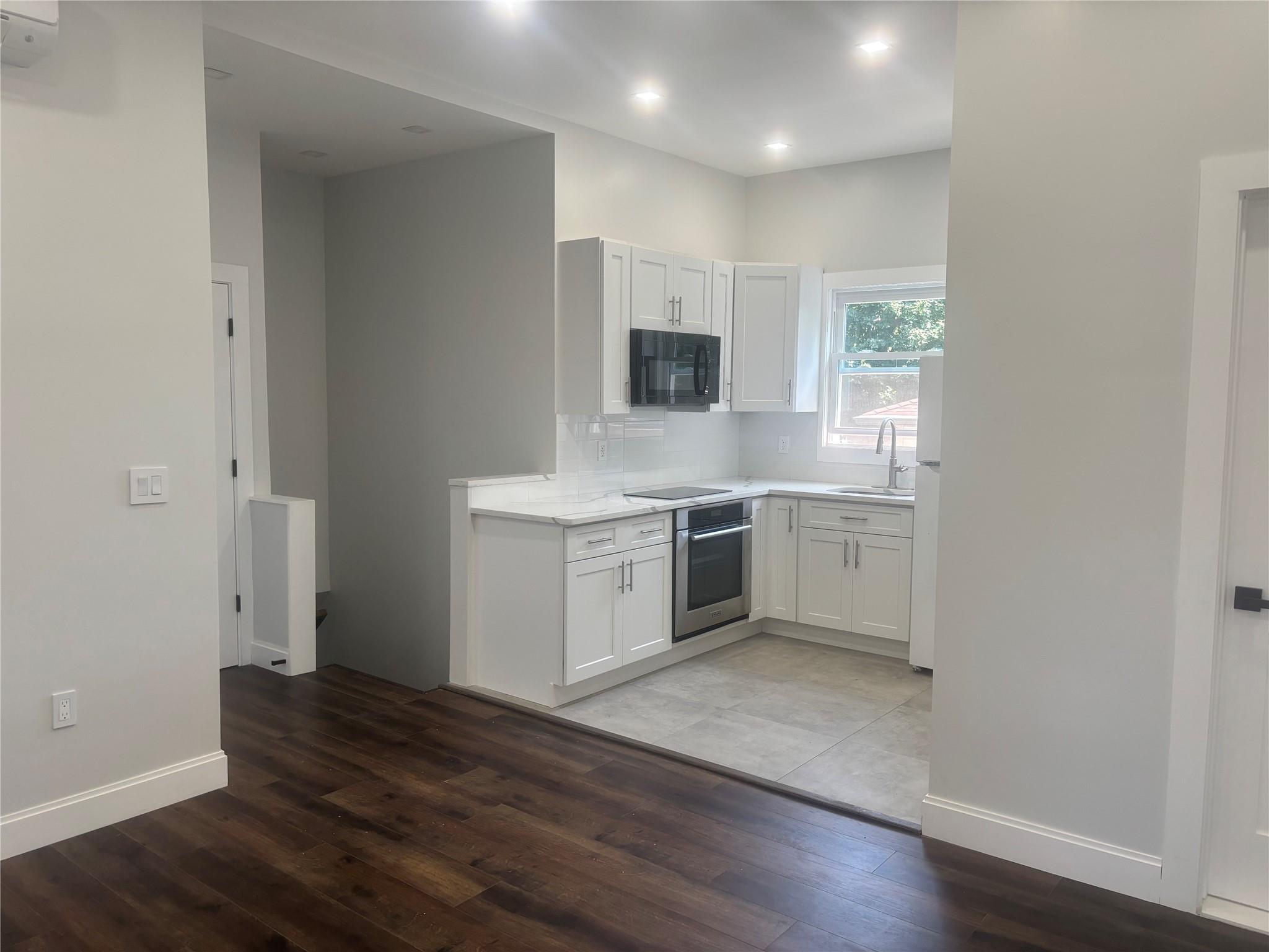 #4 photo, Freeport, Freeport , NY 11520