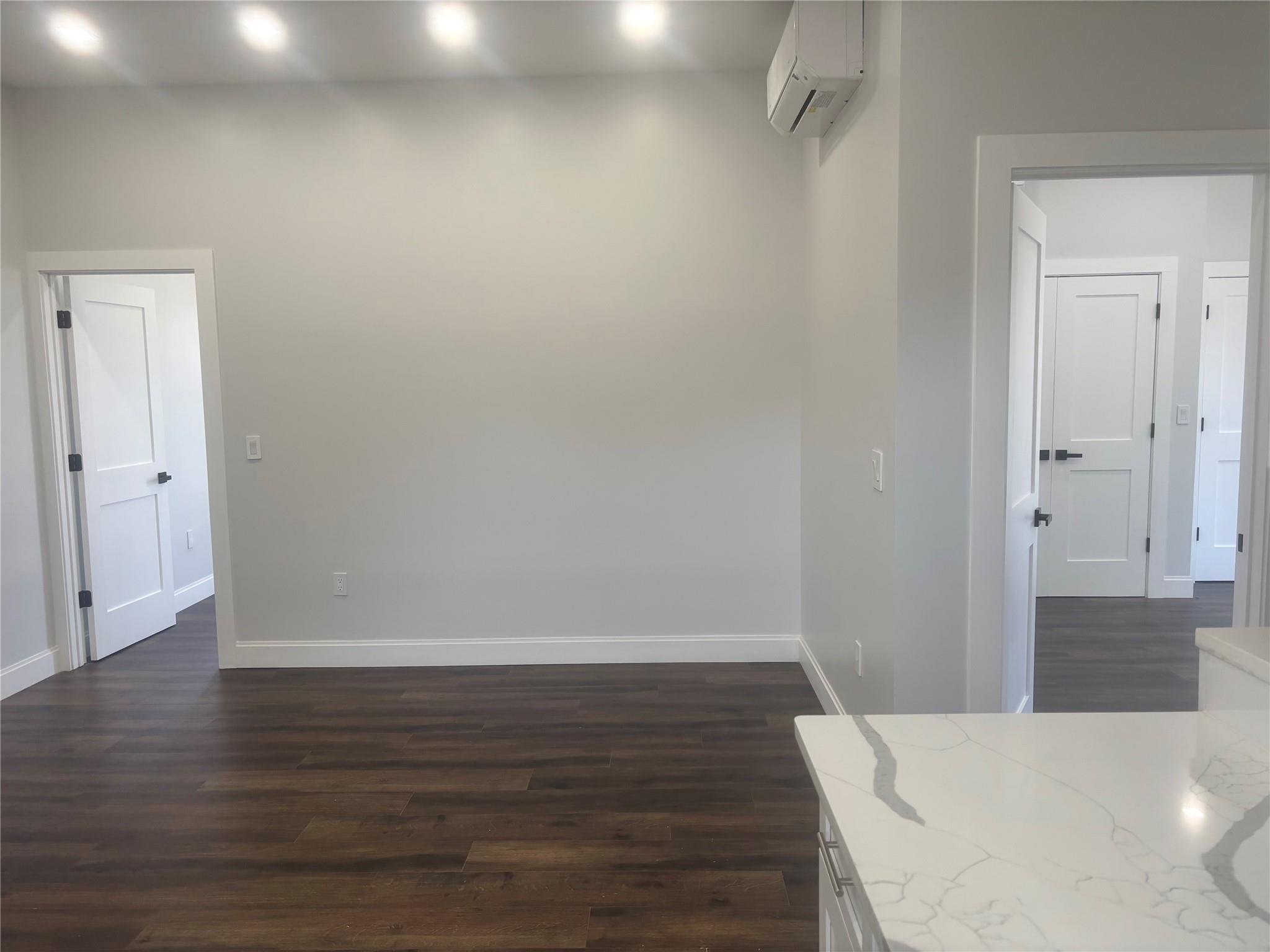 #5 photo, Freeport, Freeport , NY 11520