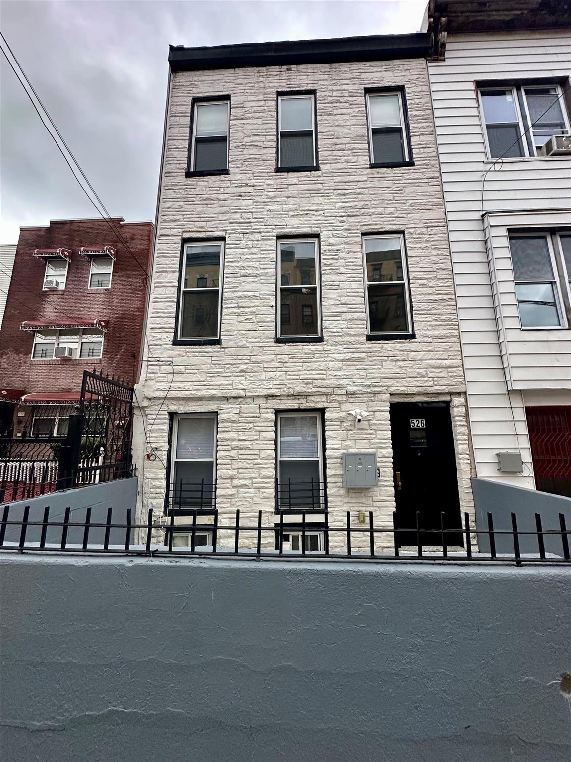 #1 photo, 526 E 148 Street, ब्रोंक्स Bronx , NY 10455