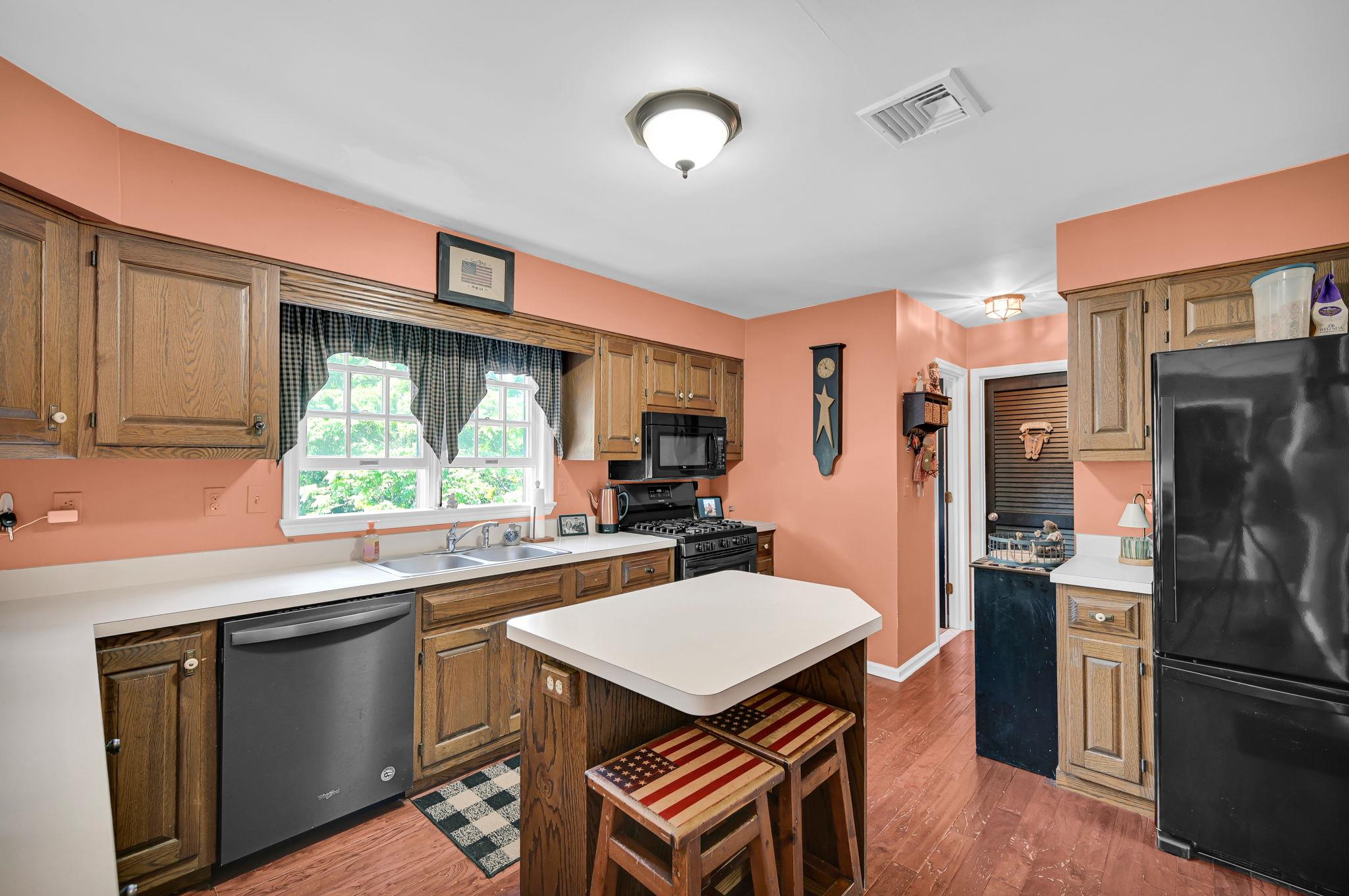 #14 photo, 28 Brady Road, Warwick , NY 10990